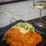Szonyi Garden Pest 3*