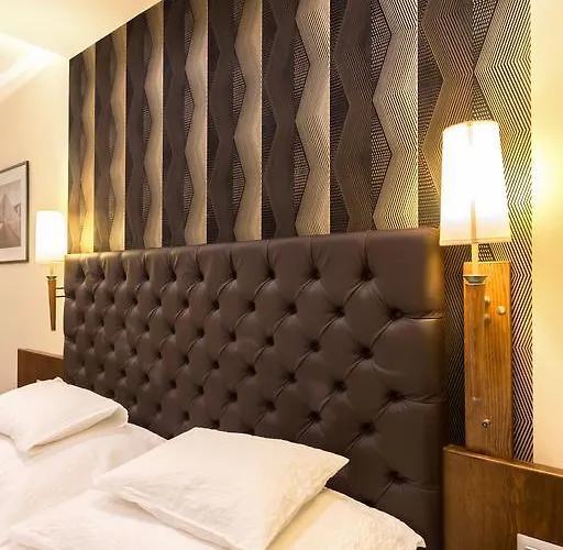 Szonyi Garden Pest 3*