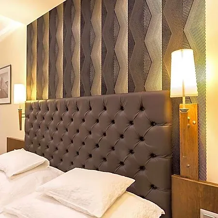 Szonyi Garden Pest Hotel