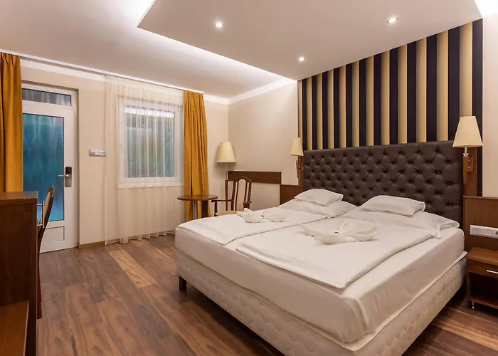 Szonyi Garden Pest Hotel Budapest