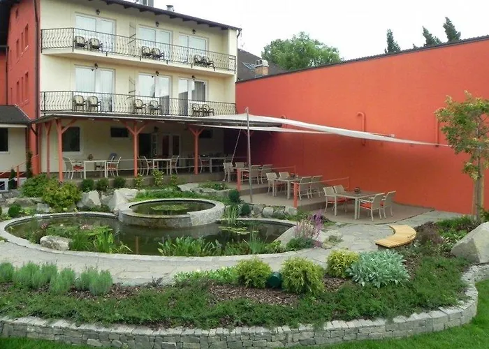 Szonyi Garden Pest