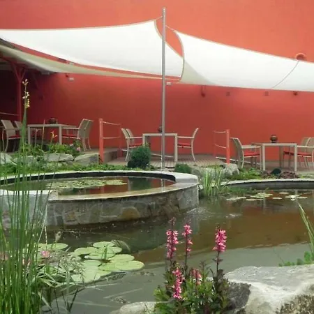 Szonyi Garden Pest Hotel