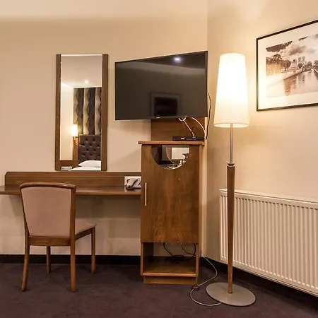 Szonyi Garden Pest Hotel Budapest